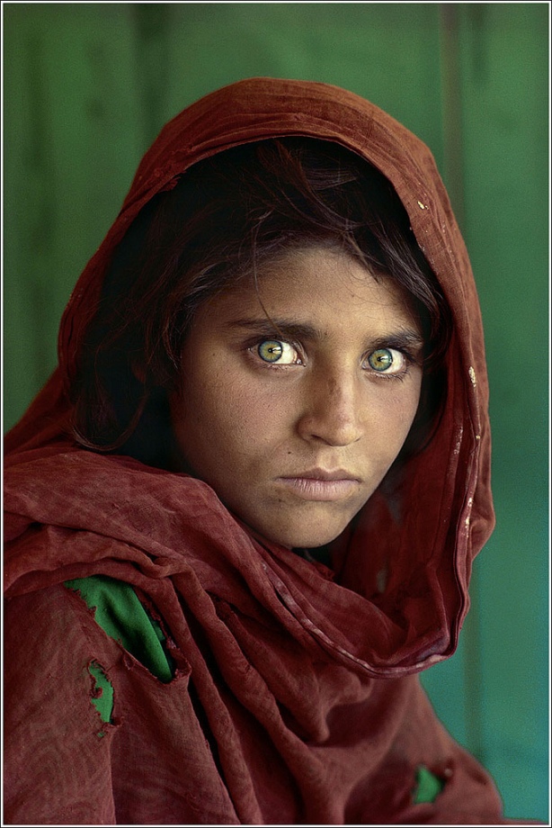 Afghan Girl, Steve McCurry, December 1984